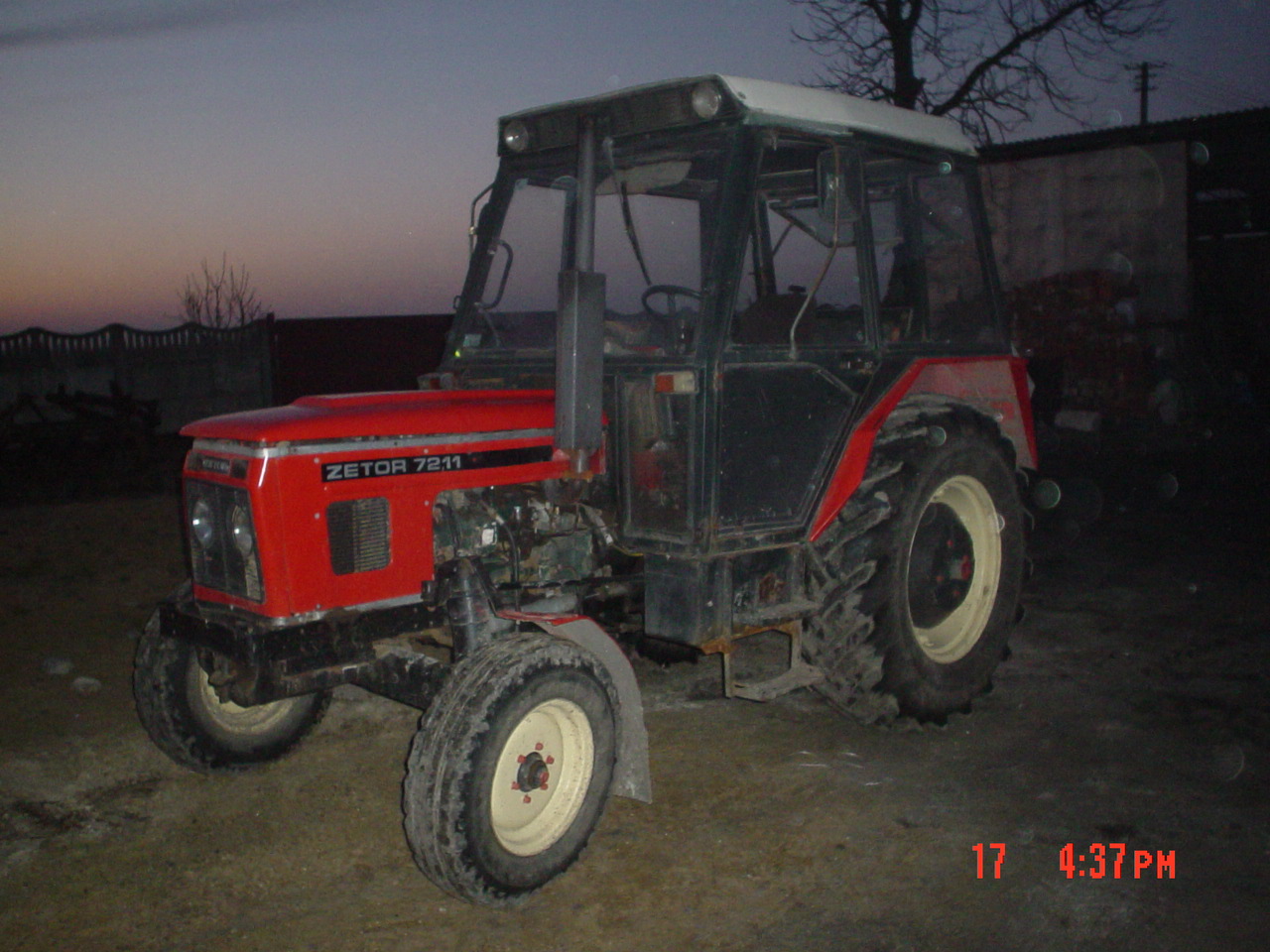 zetor 7211.jpg